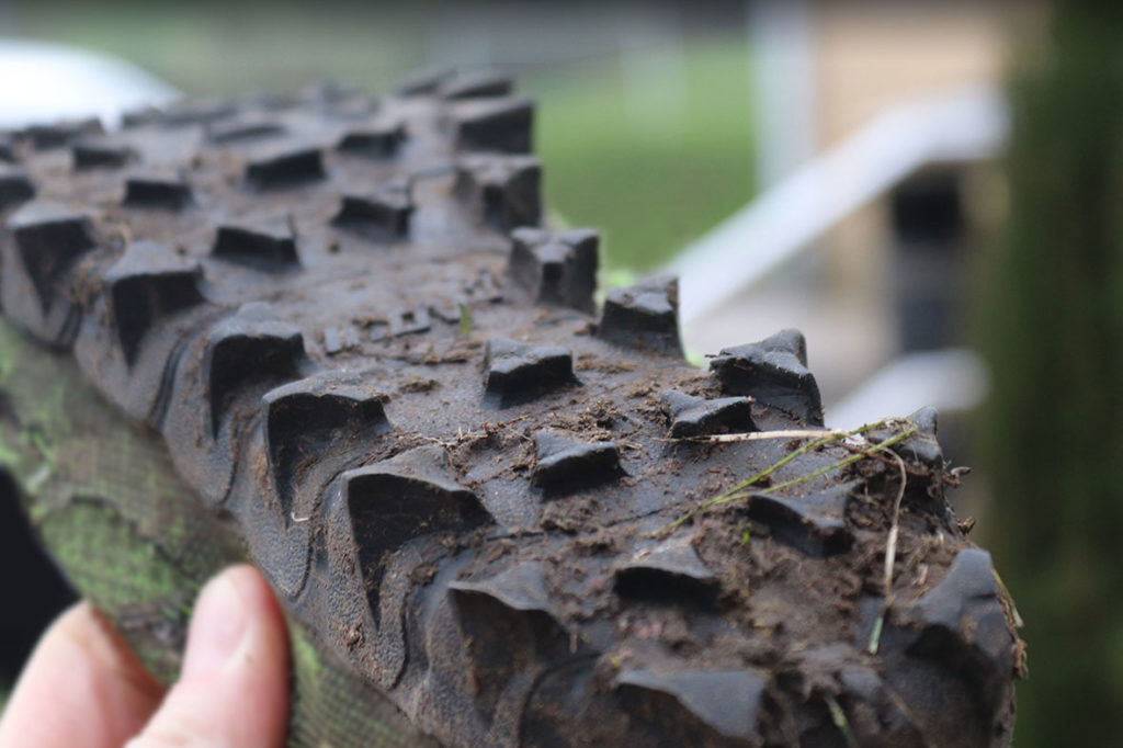 Inov-8 Mudclaw G260 10 nejlepších bot do sněhu